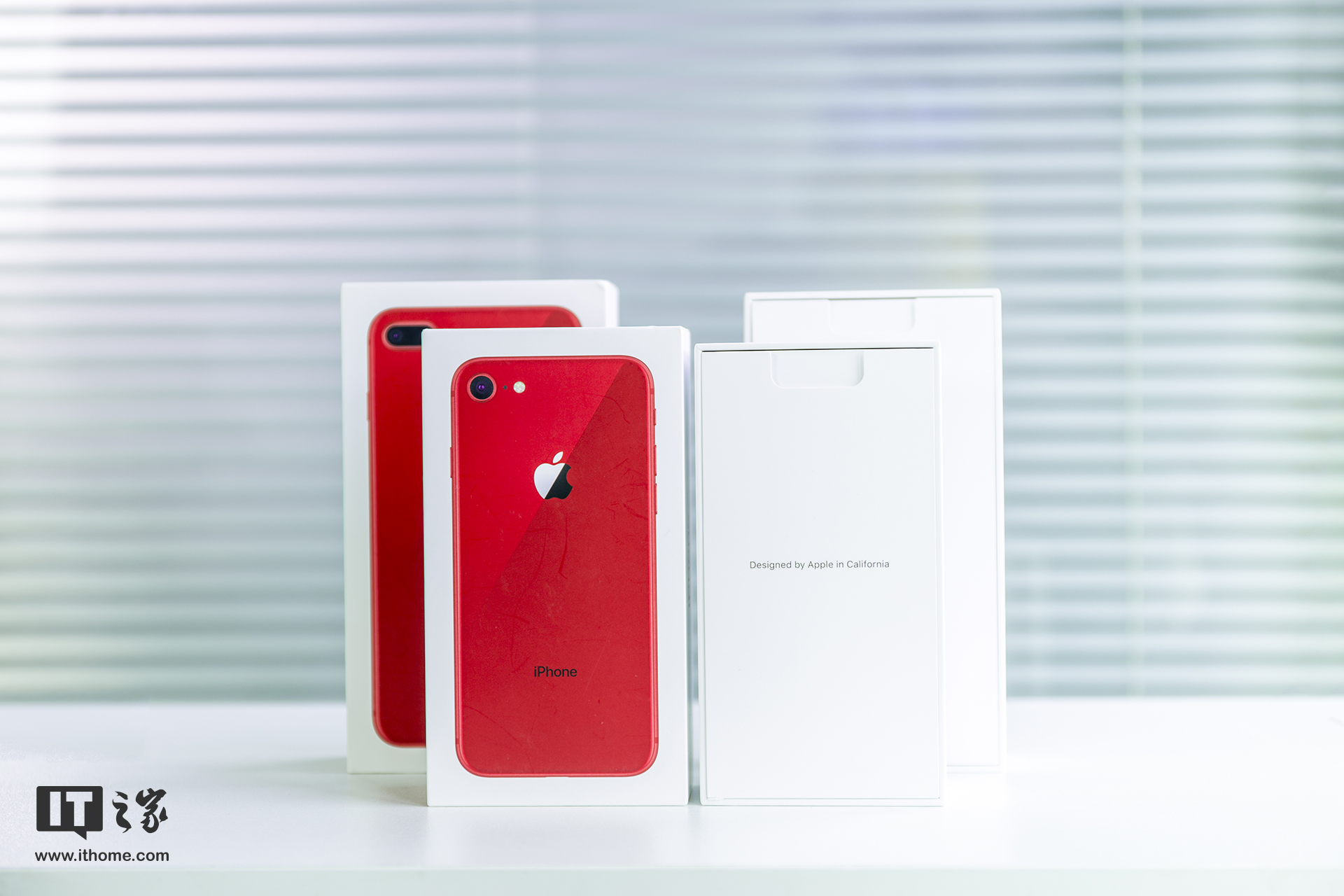 苹果红色特别版32g苹果隐藏带颜色的app-第1张图片-太平洋在线下载